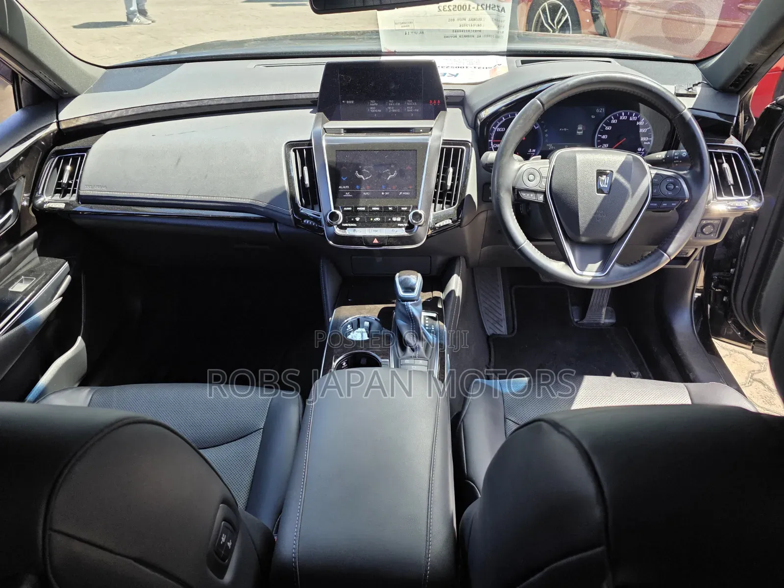 Toyota Crown 2020 Black