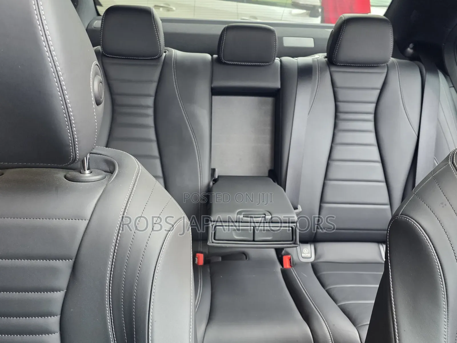 Mercedes-Benz E200 2021 Pearl