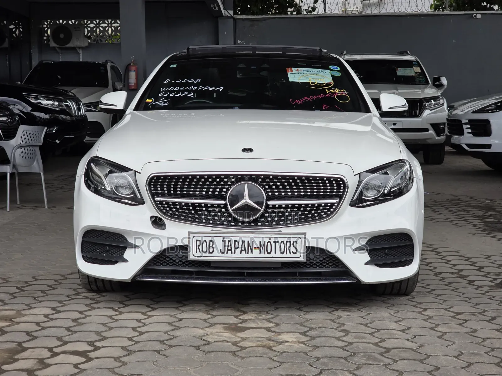 Mercedes-Benz E200 2019 White
