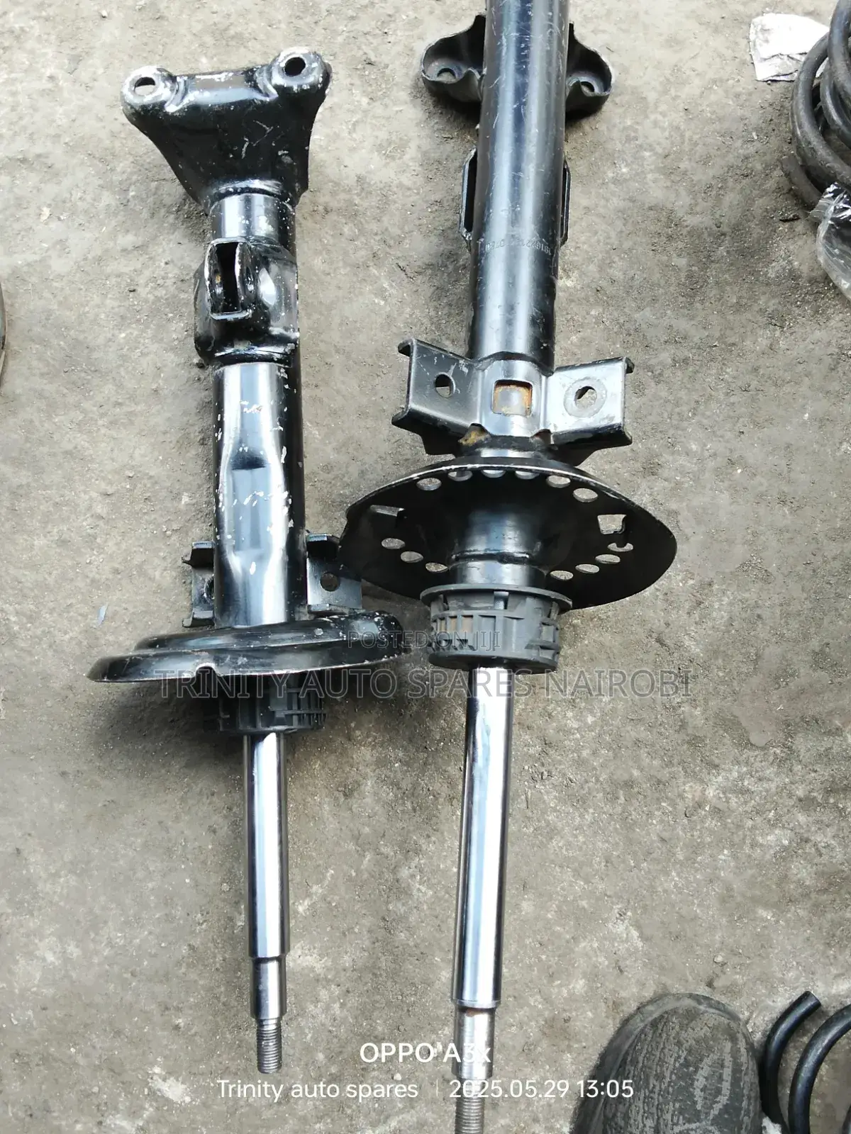 Original Ex Japan Mercedes-Benz C200 Front Shock Absorbers
