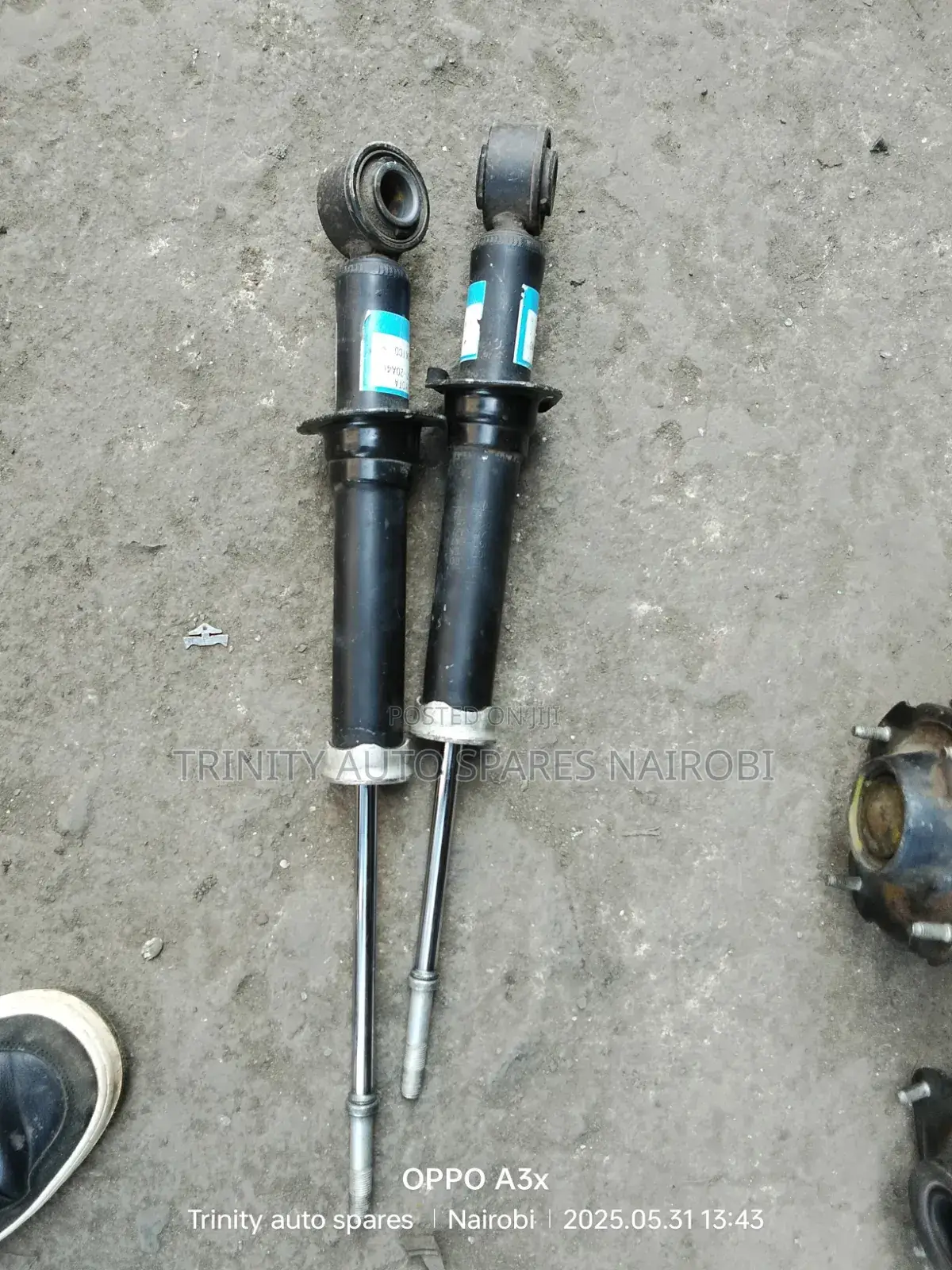 Original Kyb Ex Japan Toyota Corolla Premio 260 Rear Shock Absorbers