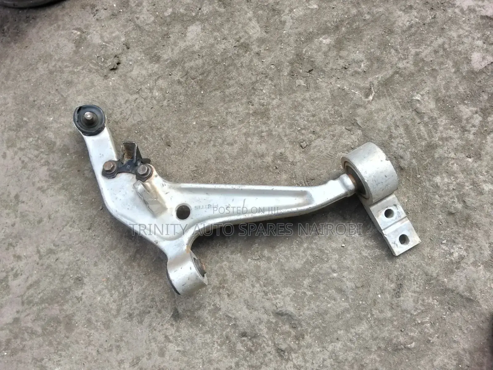 Original Ex Japan Nissan Ex-Trail Front Control Arms