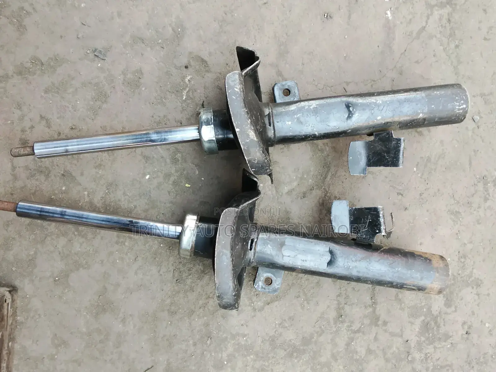 Original Kyb Mazda Premacy Front Shock Absorbers