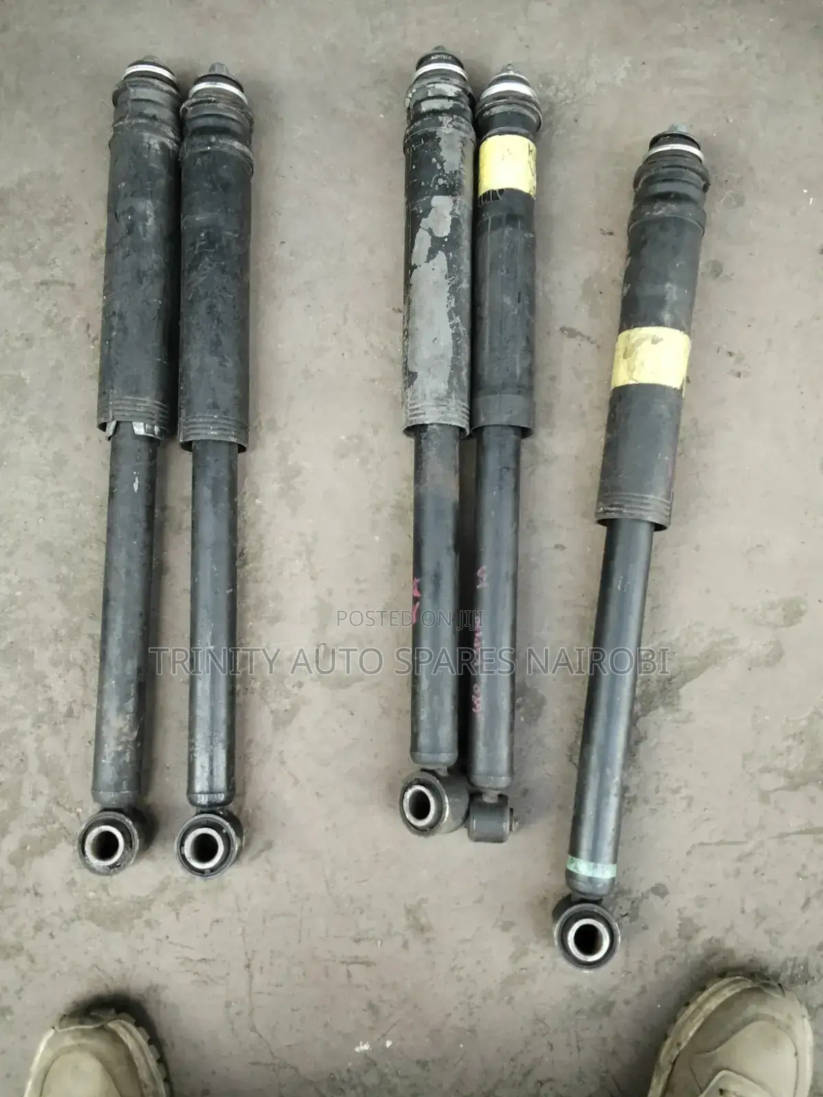 Original Kyb Ex Japan Toyota Isis Rear Shock Absorbers