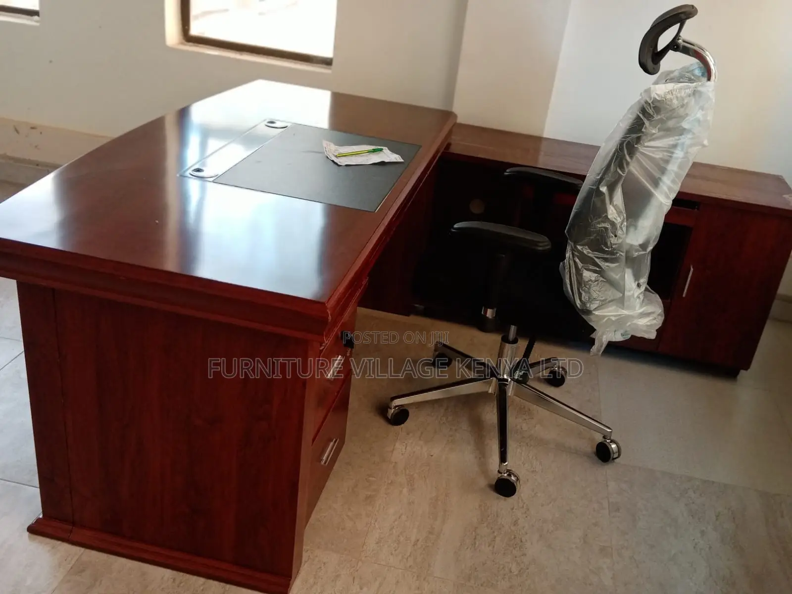 1800mm Executive Office Desk.