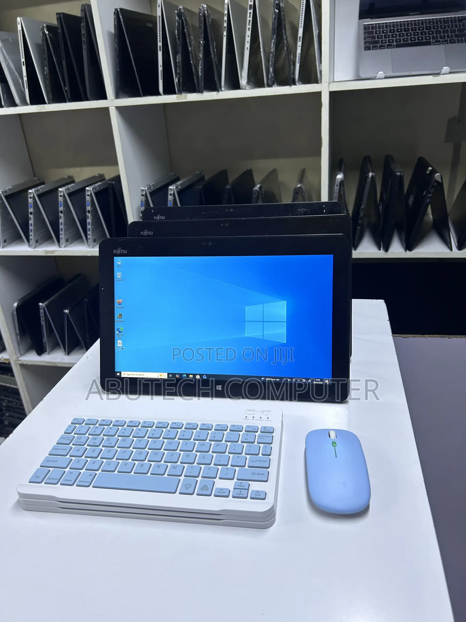 Laptop Fujitsu 4GB Intel Core i3 SSD 128GB