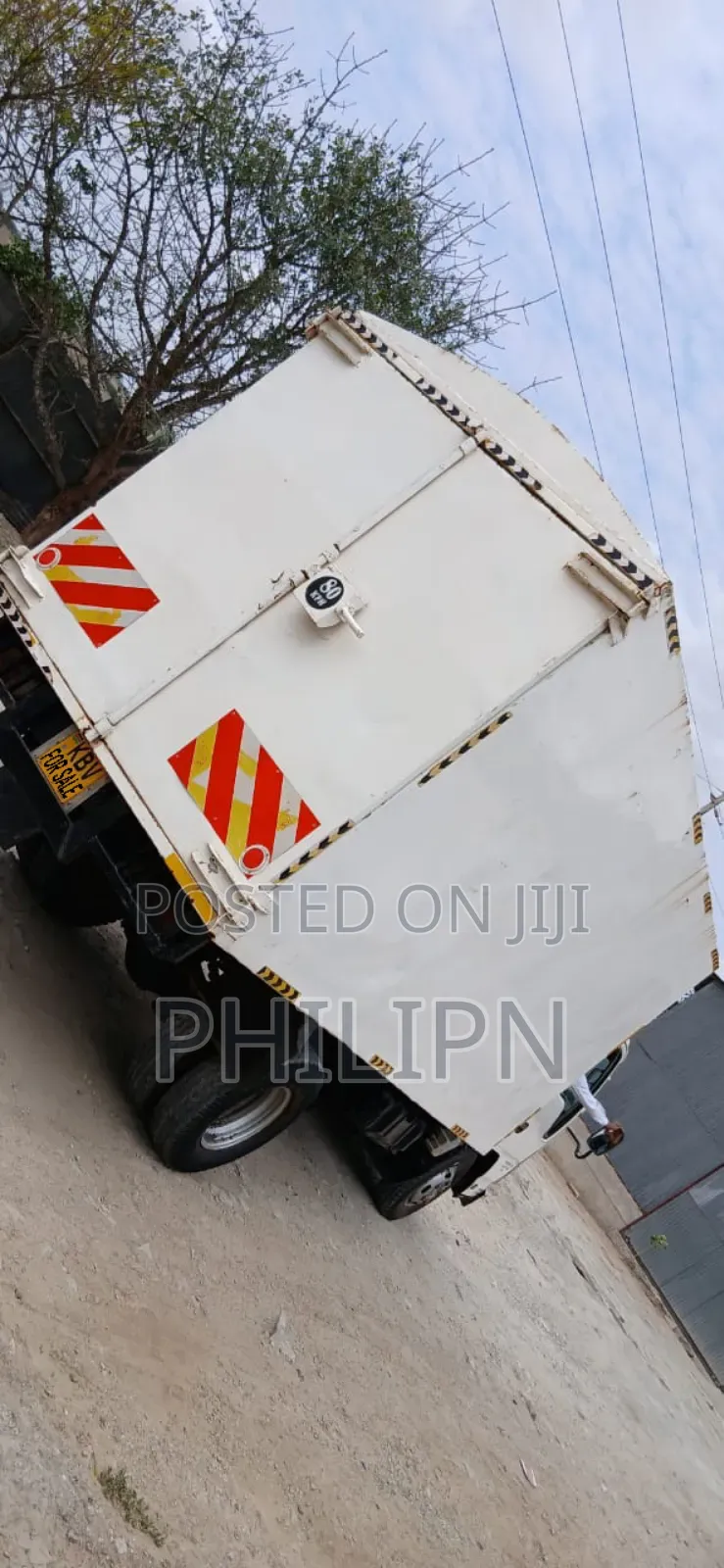 Isuzu NKR Local Canter