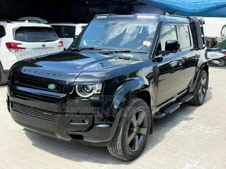 Land Rover Defender 2022 Matt Black
