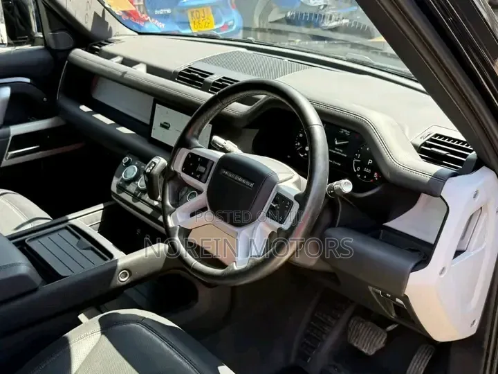Land Rover Defender 2022 Matt Black