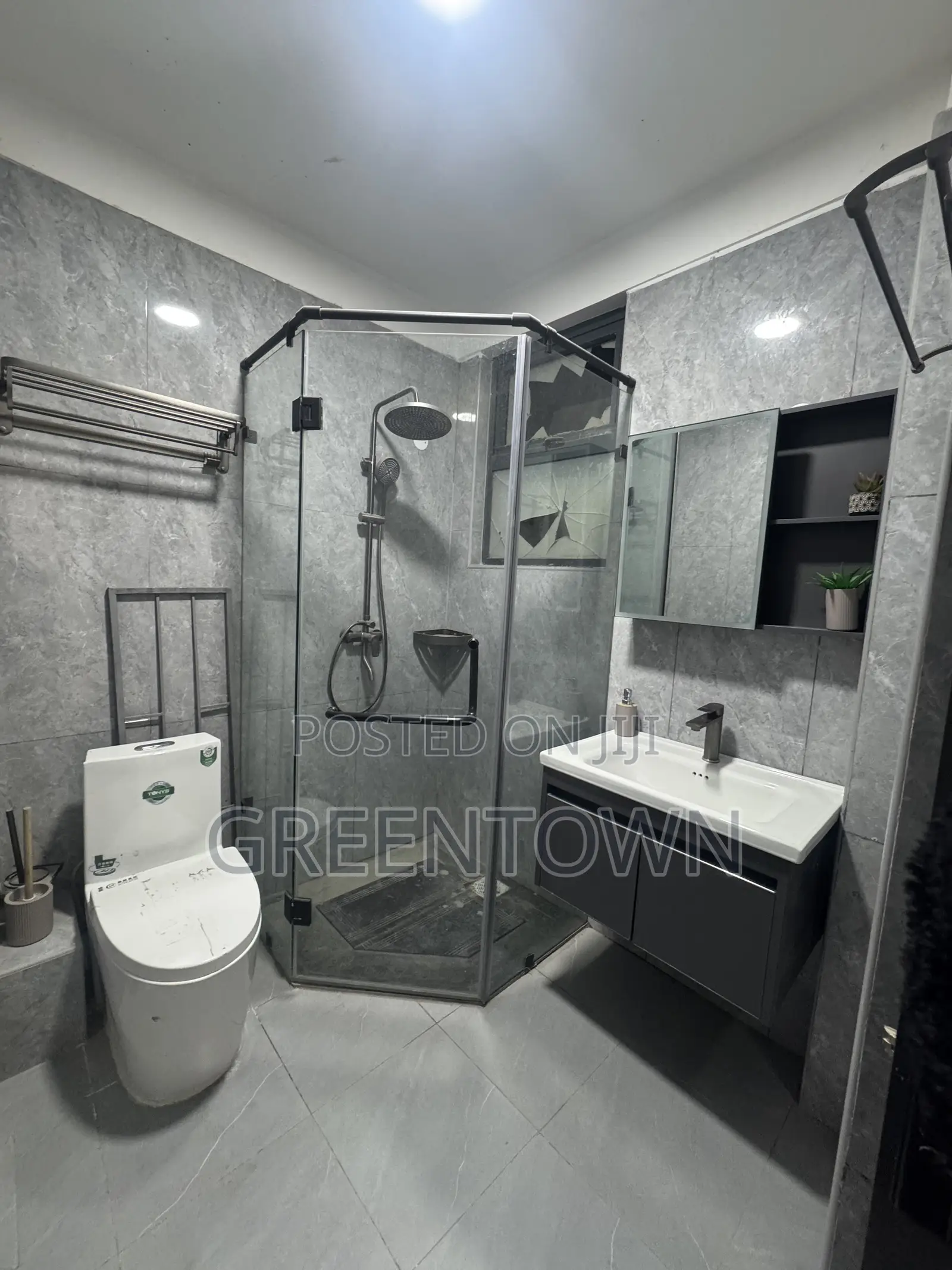 2bdrm Apartment in Super Garden, Kilimani for sale