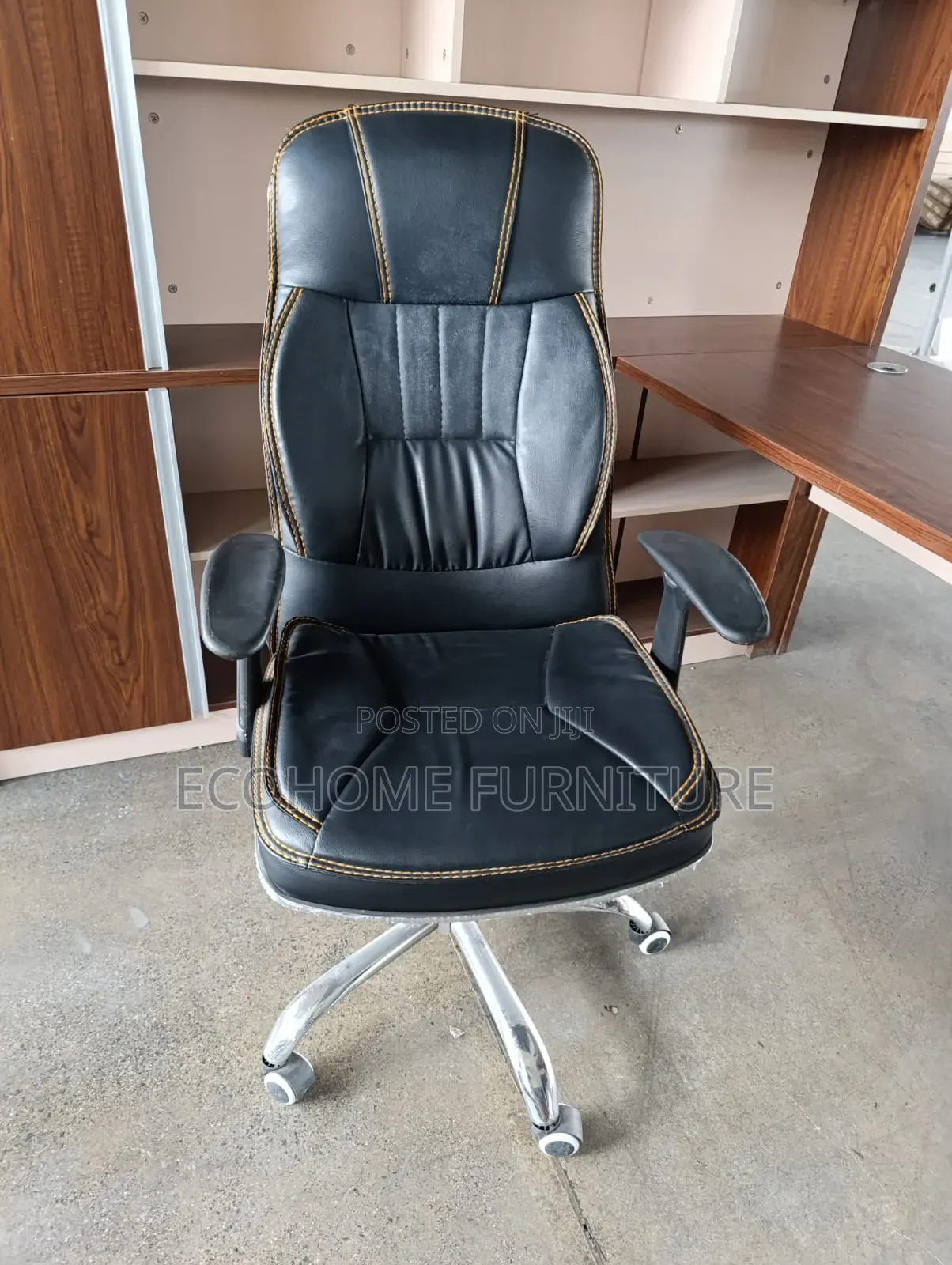 Black Leather Modern Executive Office Chair