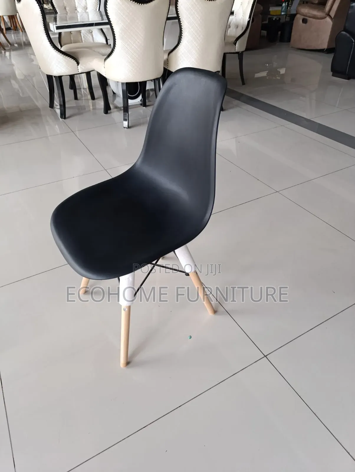 Black Eames Chair