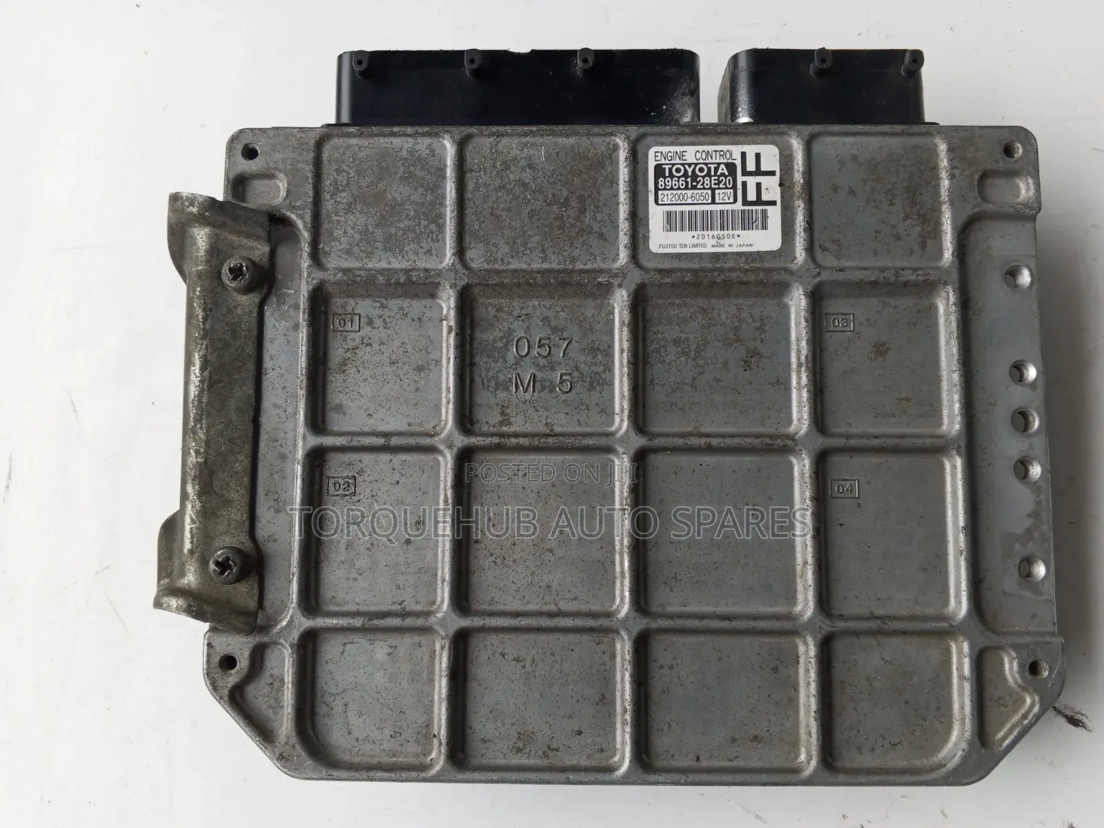 Toyota Voxy 2011 Engine Control Unit