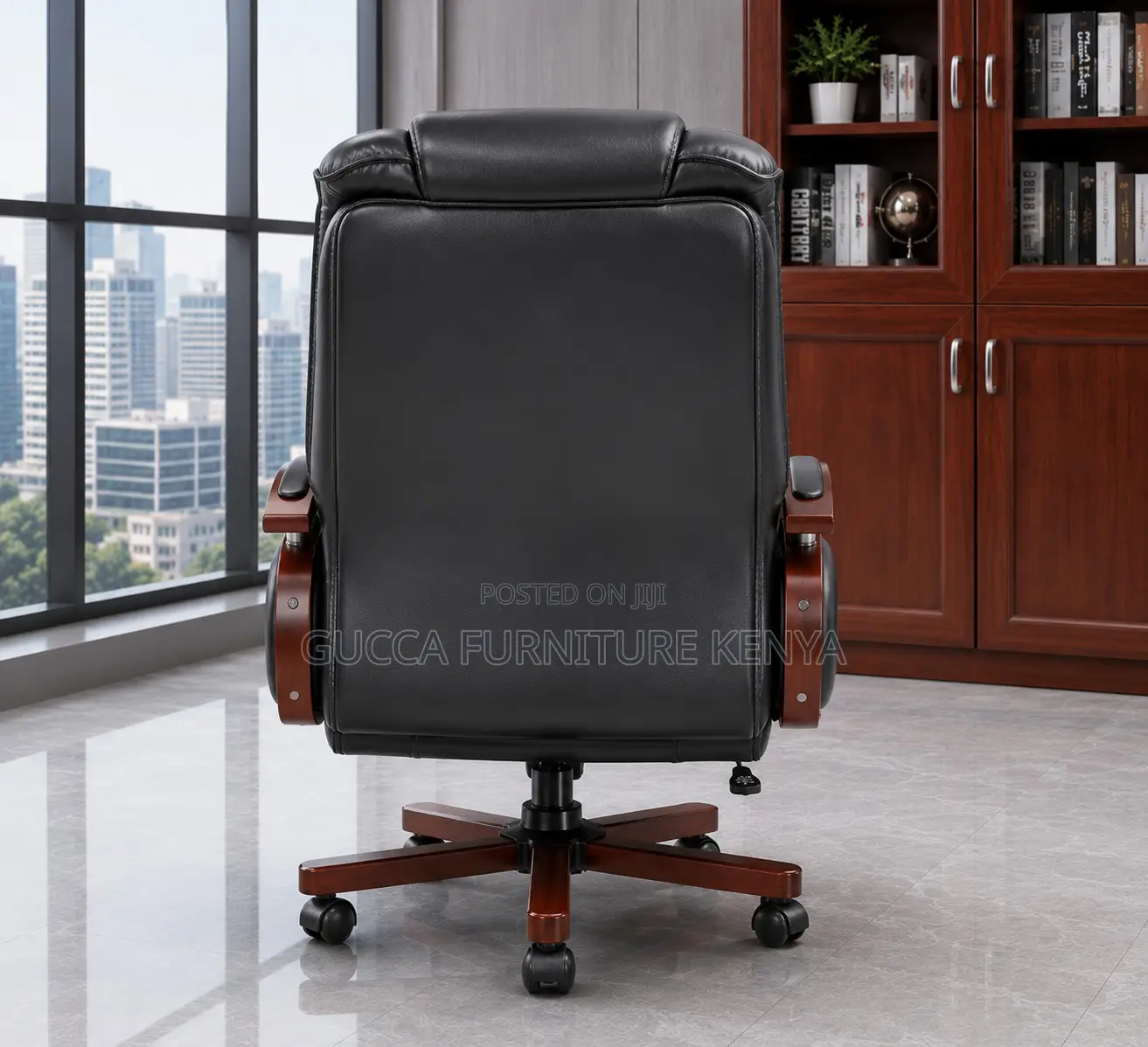 Leather Executive Office Seat.