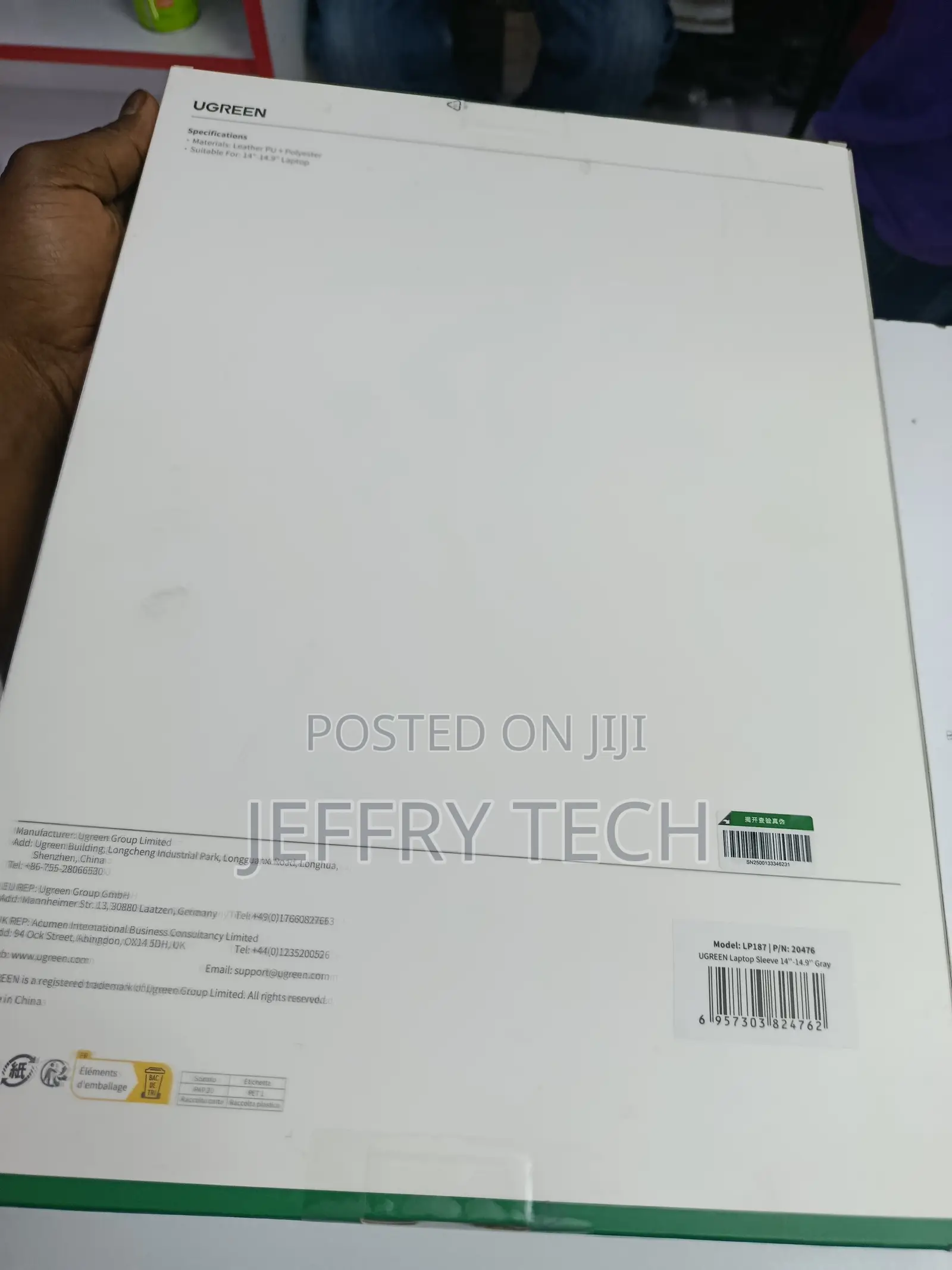 Ugreen Lp187 Laptop Sleeve for 14-14.9 Inch Laptops in Gray.