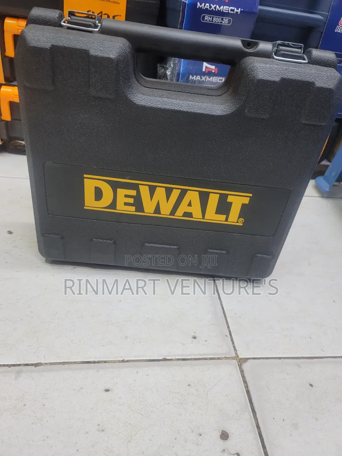 Professional Dewalt Brushless Drill 88v/ Free Gloves
