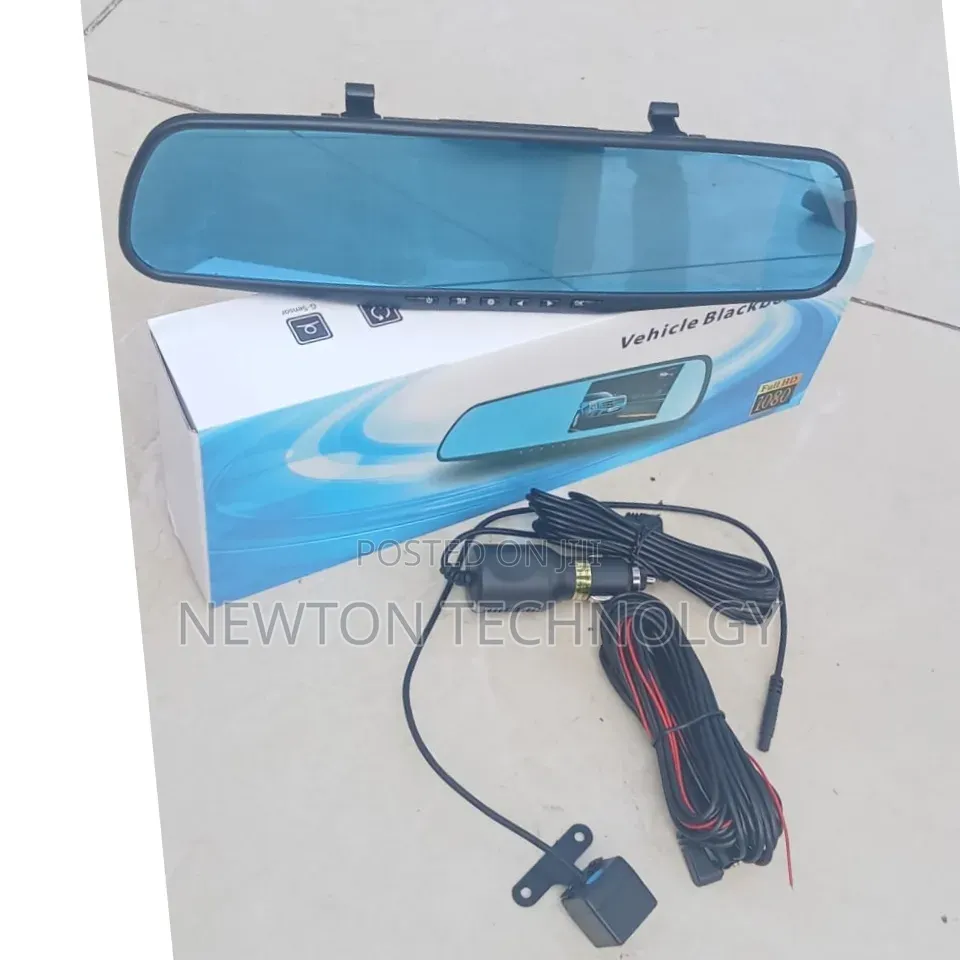 Black Box DVR 2 Lens on Touch L208