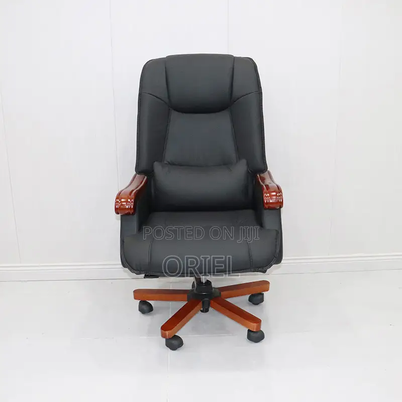 Office Chair : Black High-Back Leather Executive Office Chair