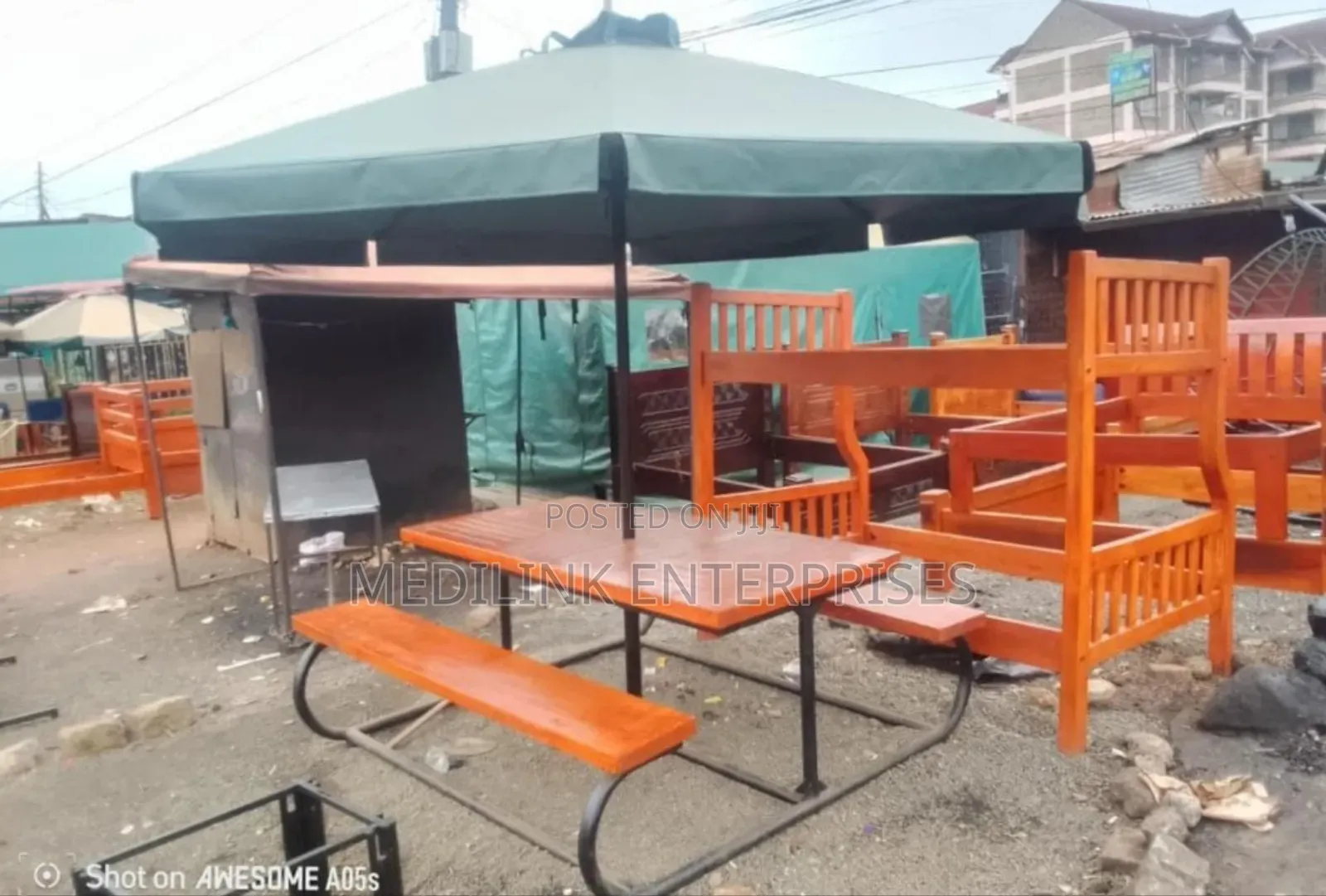 Backless Wooden Metallic Garden Leisure Breeze Benches