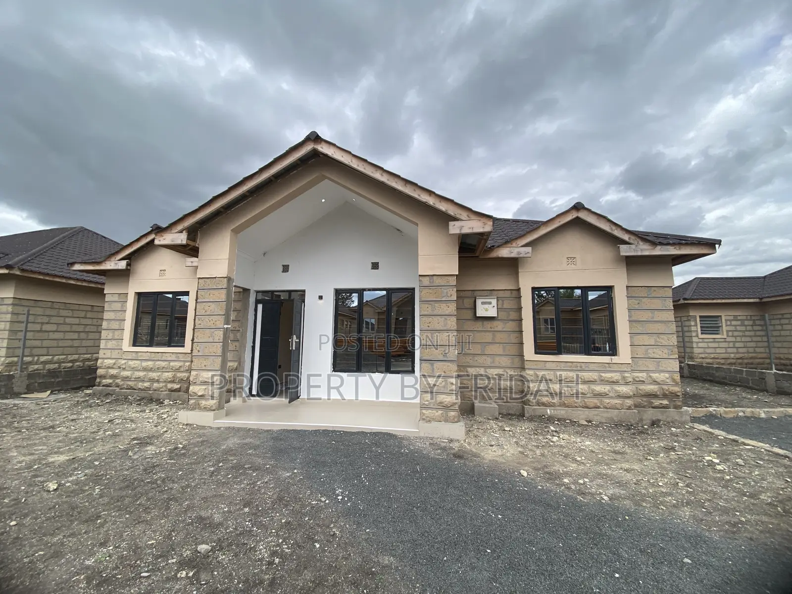 4bdrm Bungalow in Kitengela for sale