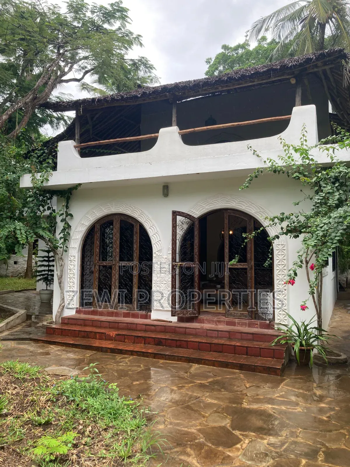 Furnished 2bdrm Villa in Diani for sale
