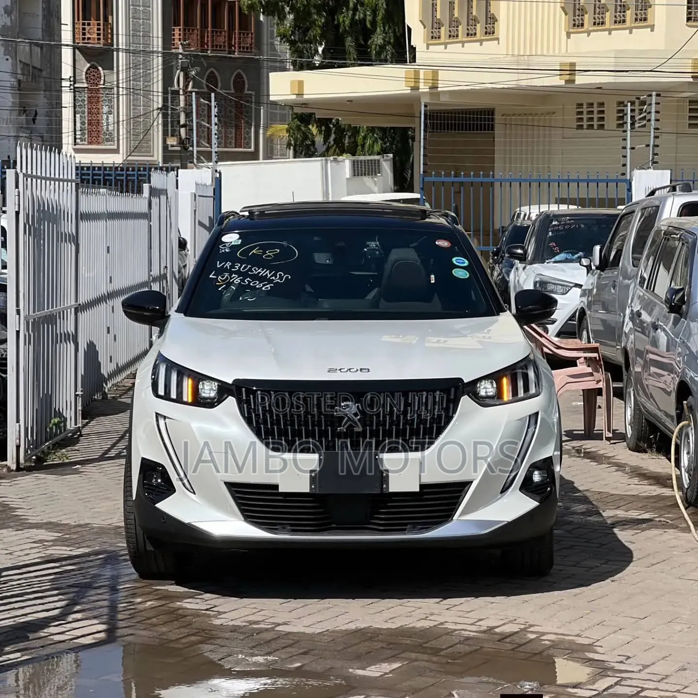 Peugeot 2008 1.2 PureTech (155 Hp) 2021 White