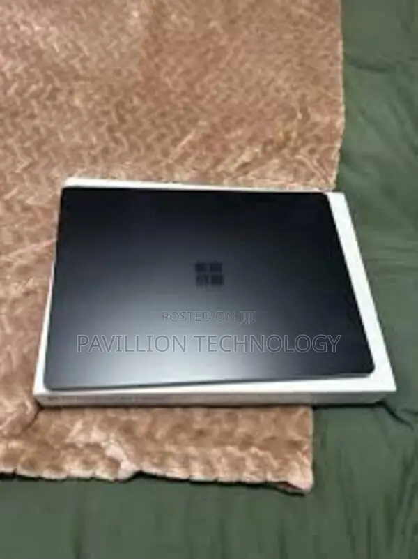 Laptop Microsoft Surface 16GB AMD Ryzen 5 SSD 256GB