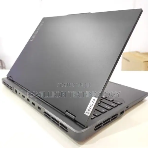 Laptop Lenovo Legion 5i 8GB Intel Core i7 SSD 3T