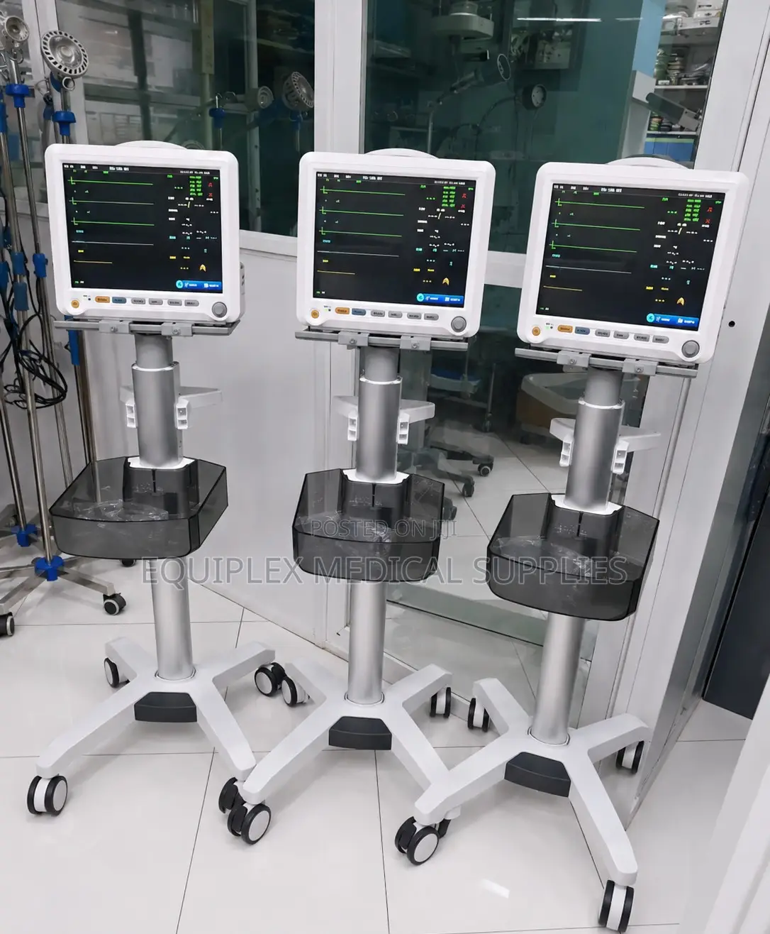 New Yonker Patient Monitor With Stand (5 Parameters) Back in Stock