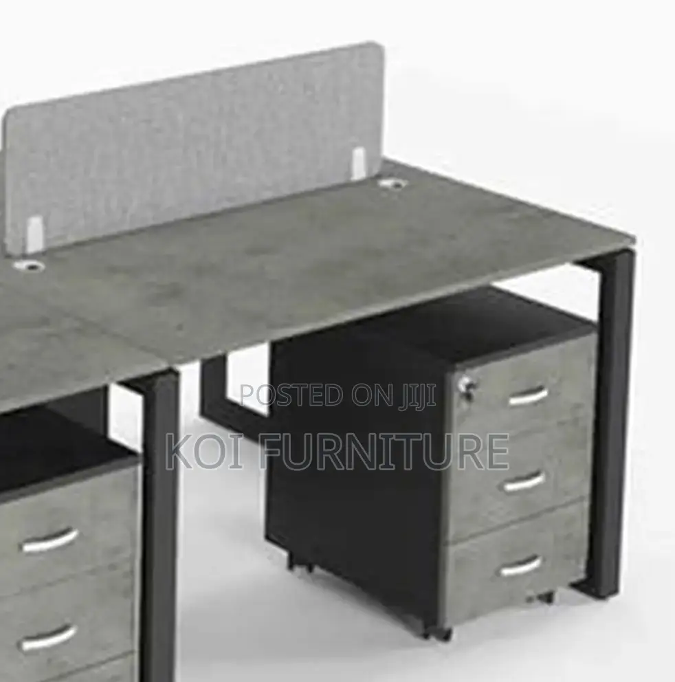 Office Workstation; Two Users Wooden Office Workstation Working Desks