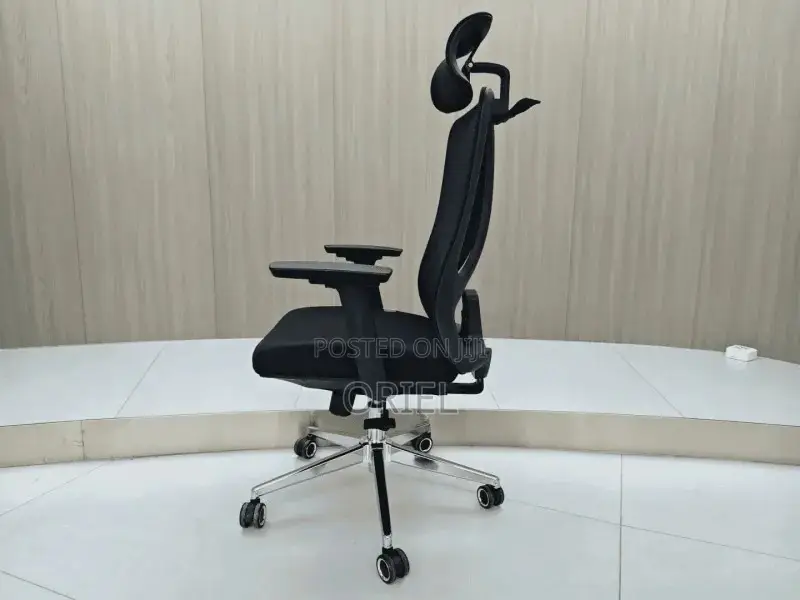 Office Chair : High-Back Office Fabric Chair