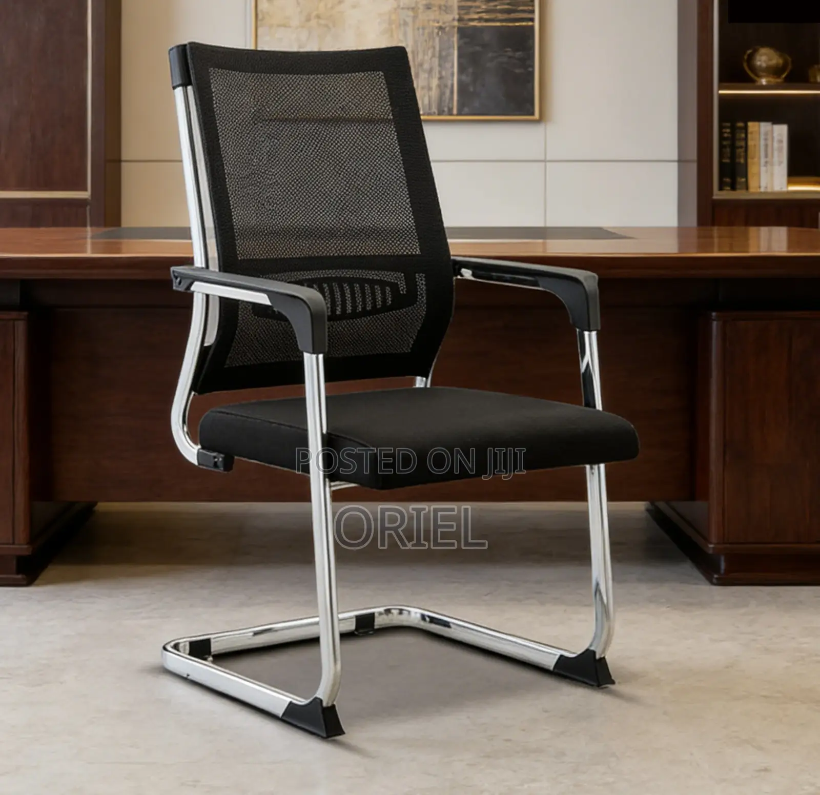 Office Chair : Black Mesh Boardroom Meeting Office Chair