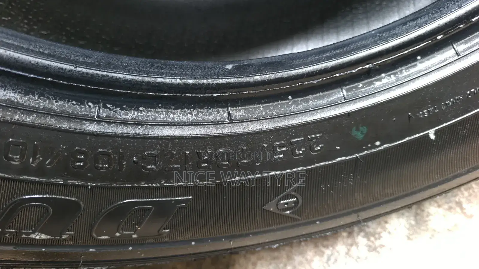 225/70r17 Dunlop