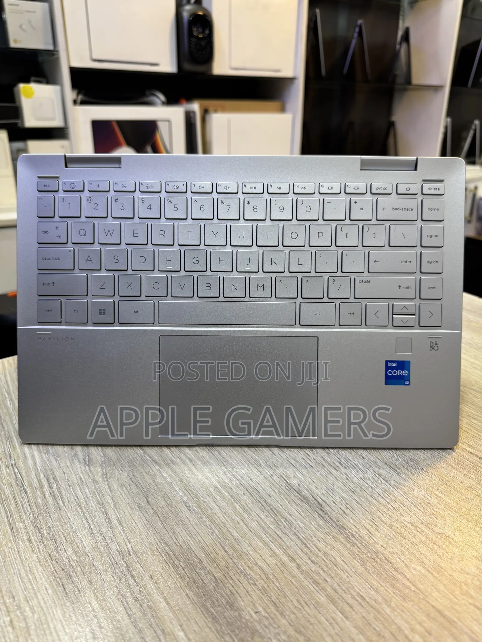 Laptop HP Pavilion 14 x360 2-in-1 8GB Intel Core i5 SSD 512GB