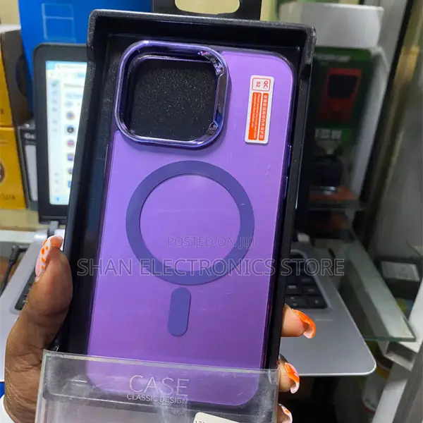 iPhone 15 Pro Max Magnetic Clear Case With Magsafe Purple
