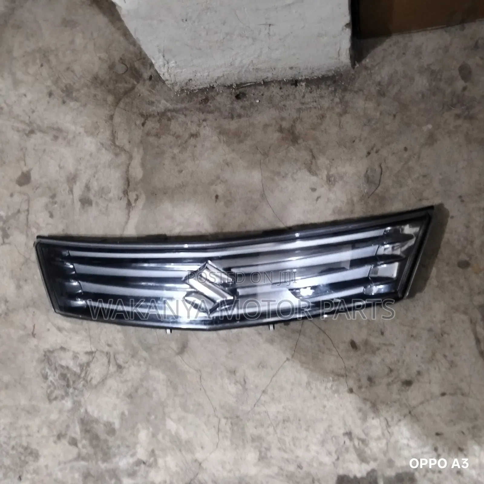 Suzuki Solio 2012 Glass Grille, Clean Original Ex Japan Motor Parts