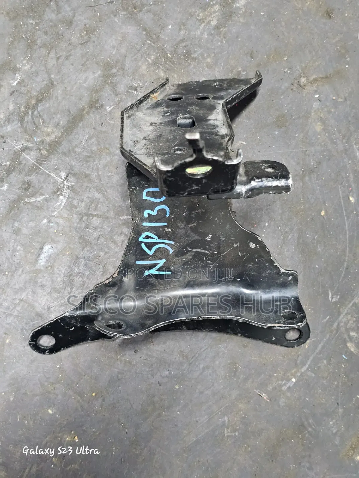 Gear Box Mounting Toyota Ractis