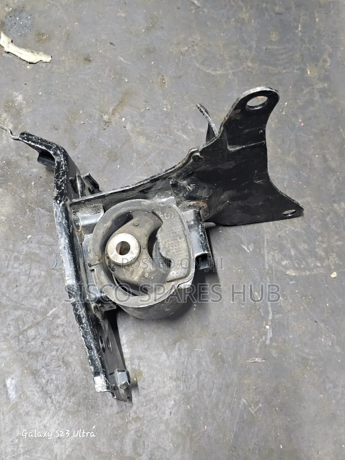 Gear Box Mounting Toyota Ractis
