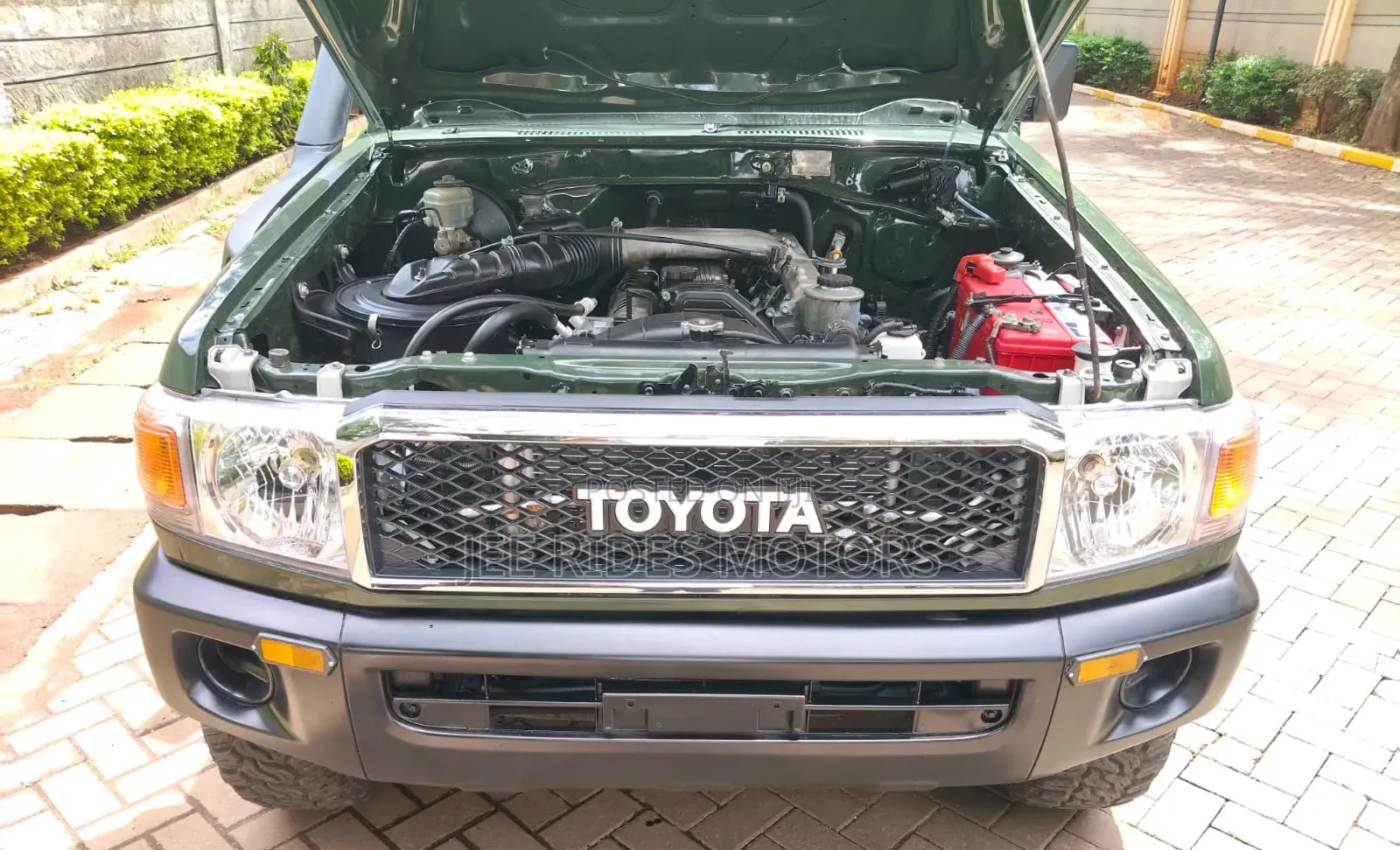 Toyota Land Cruiser 2021 Green