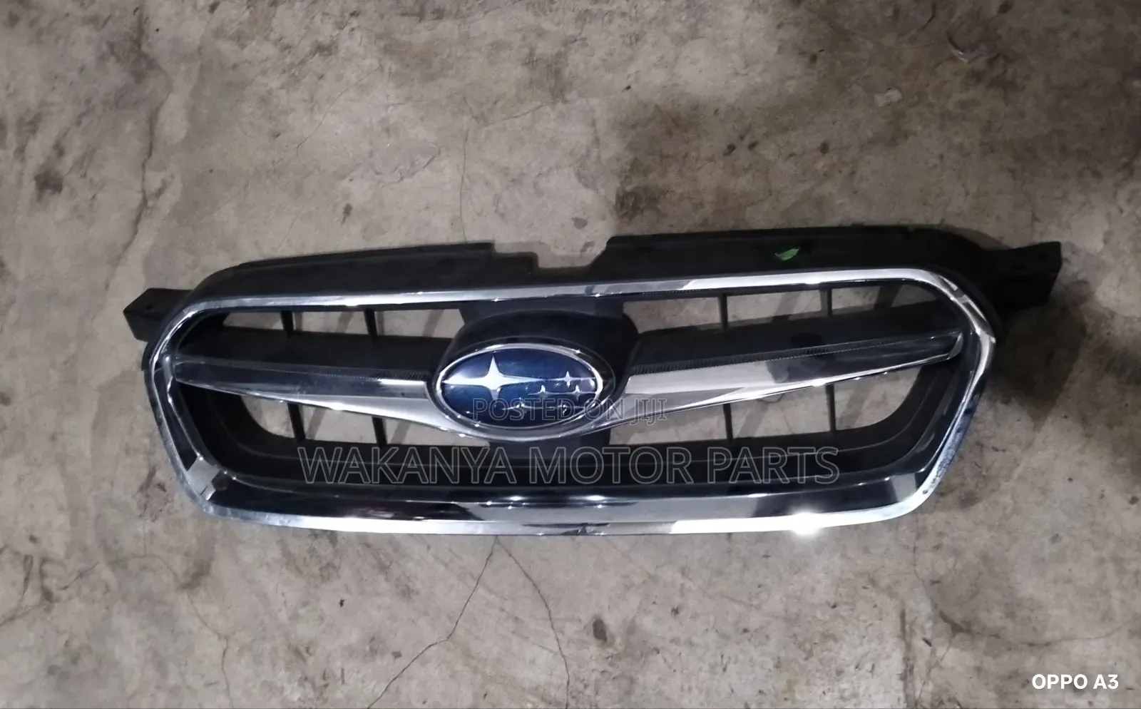 Subaru Legacy Bp5 Model 2005 Grille With Chrome, Original Ex Japan
