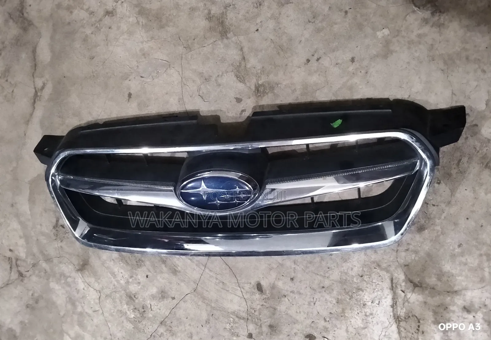 Subaru Legacy Bp5 Model 2005 Grille With Chrome, Original Ex Japan