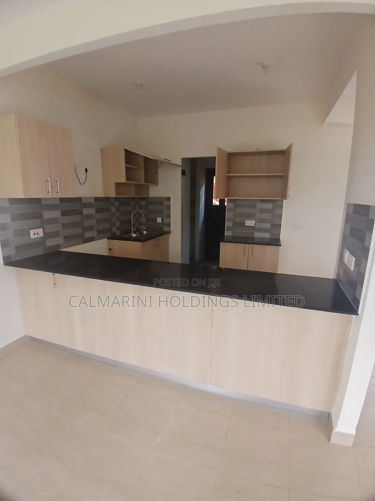 3bdrm Maisonette in Garden Estate, Gataka for sale