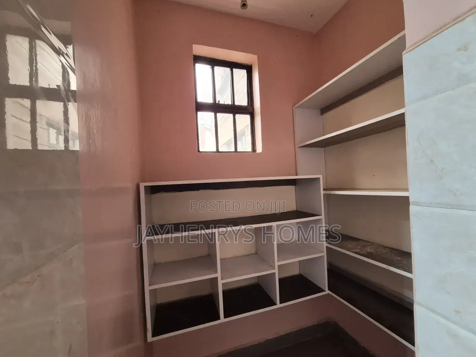 5bdrm House in Thome for rent