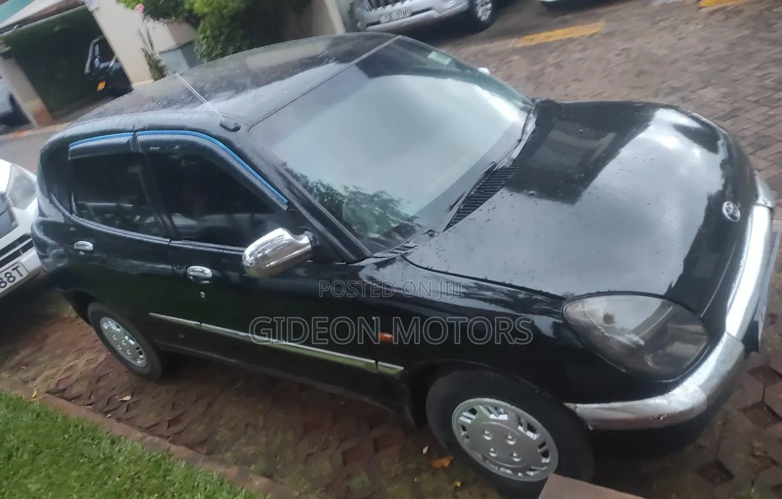 Toyota Duet 2001 Black