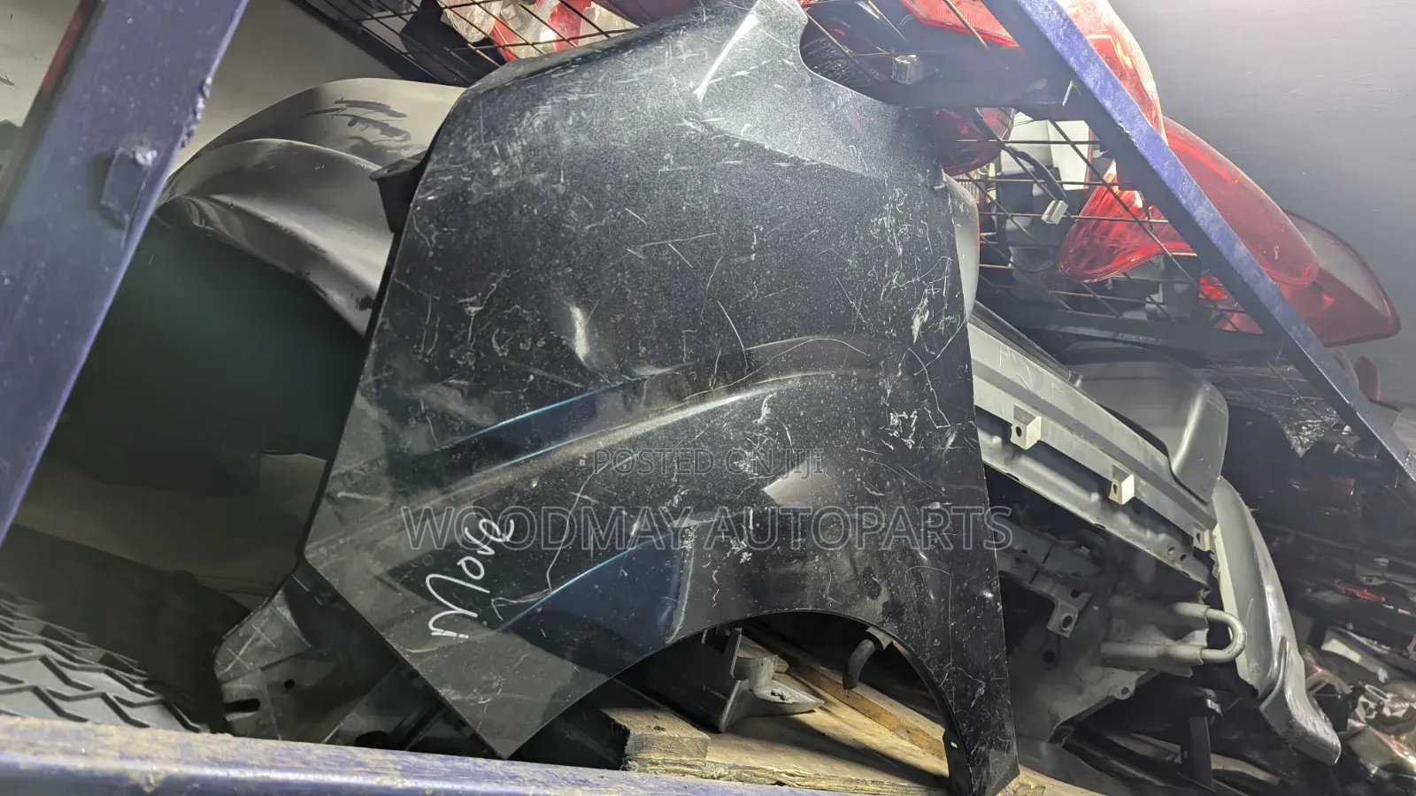 Daihatsu Move Fender Plastic