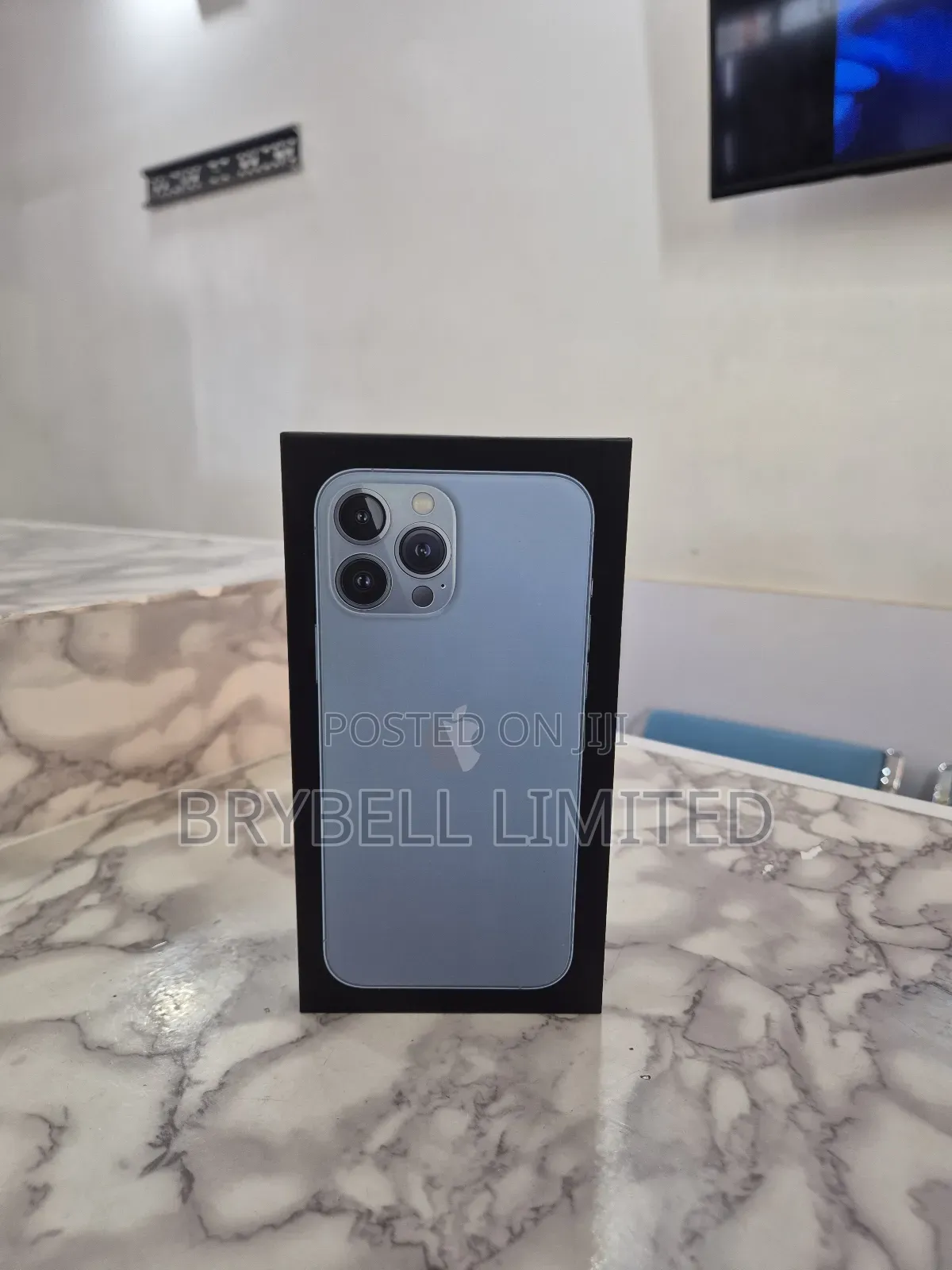 New Apple iPhone 13 Pro Max 1 TB Blue