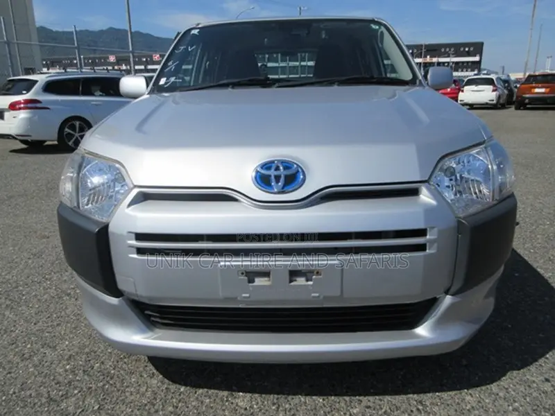 Toyota Succeed 2019 Silver