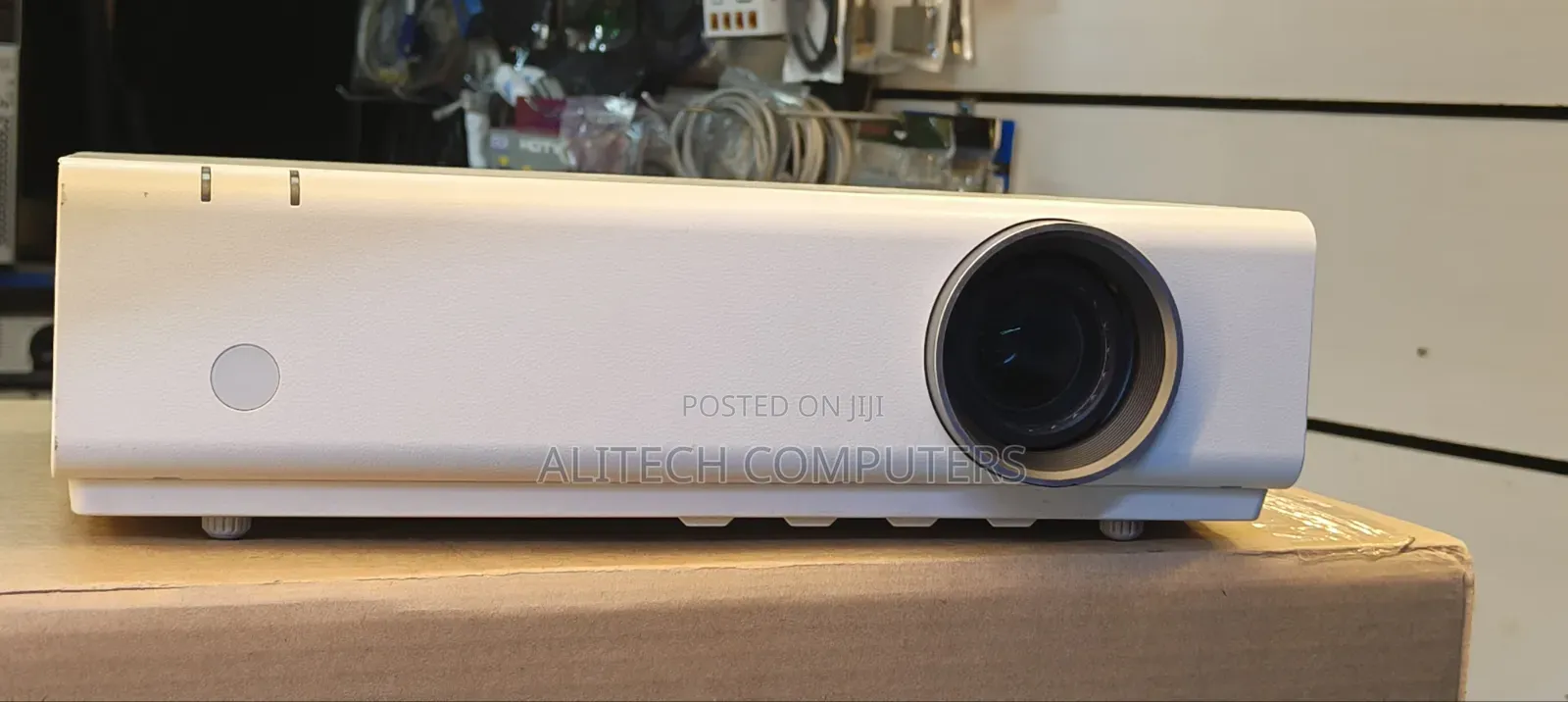 Sony VPL-Ex272 Projectors