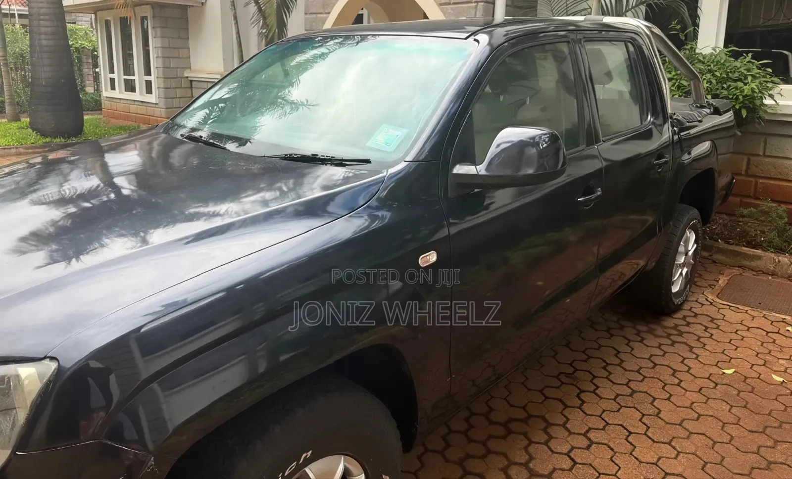 Volkswagen Amarok 2011 Black