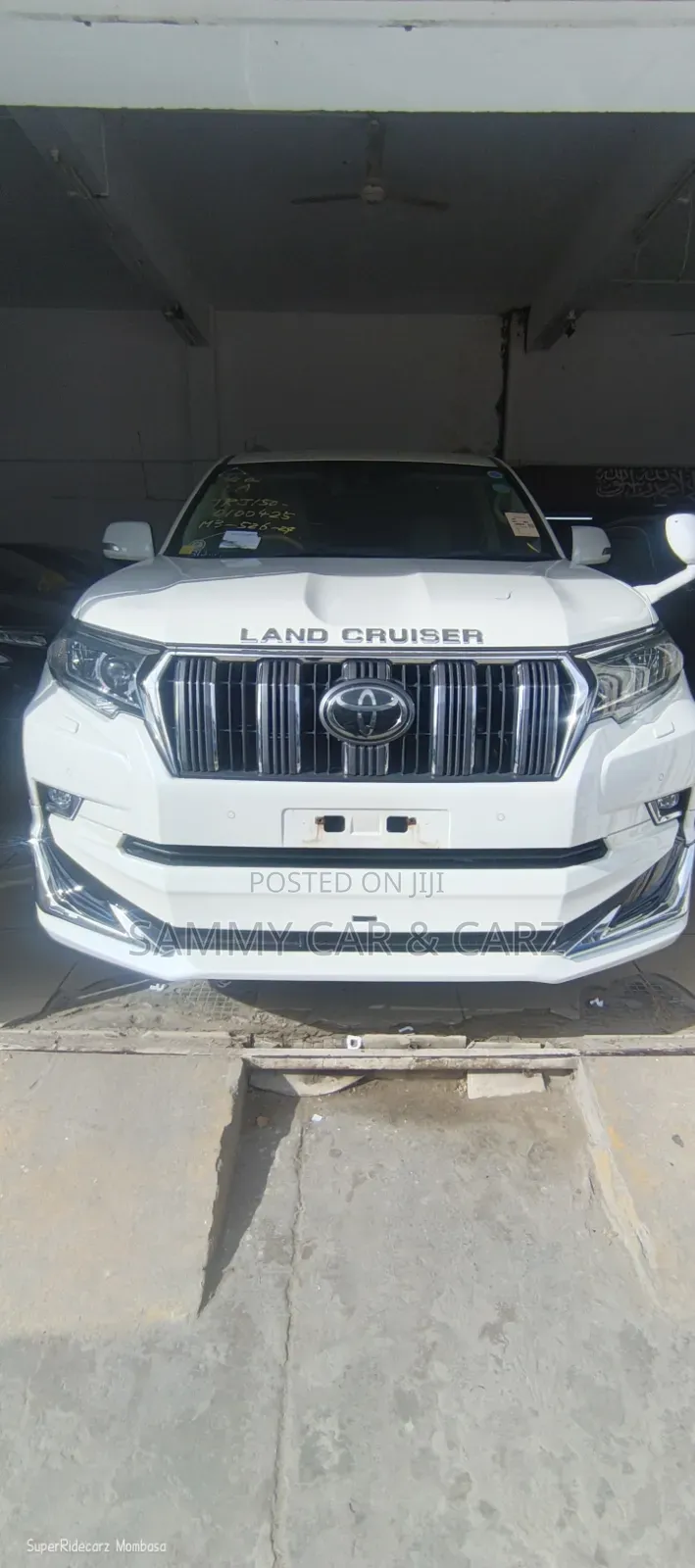 Toyota Land Cruiser Prado 2019 White
